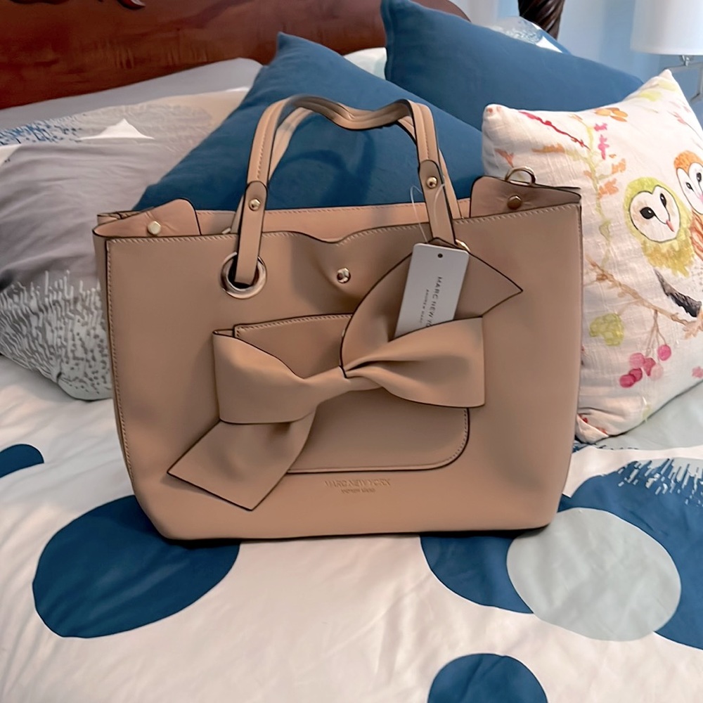 Beige faux leather purse